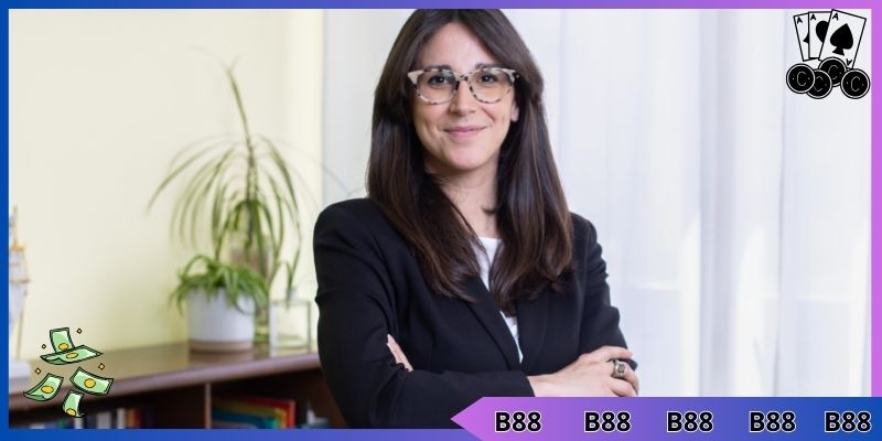 Thông tin cơ bản về tác giả Phạm Kiều