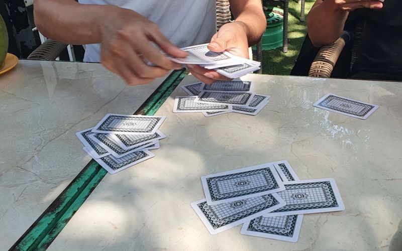 Lưu ý khi chơi tú lơ khơ